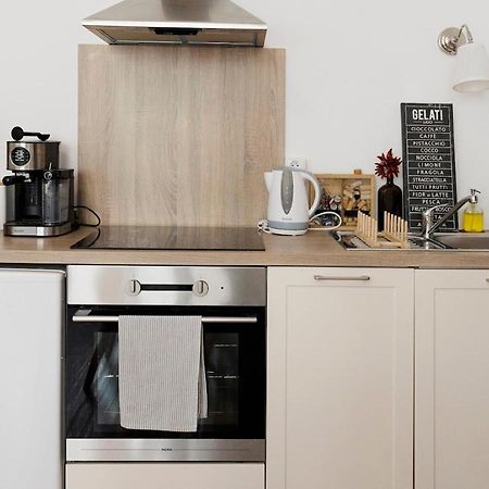 Diamond Residence In Old Town With Free Parking Bratislava Buitenkant foto